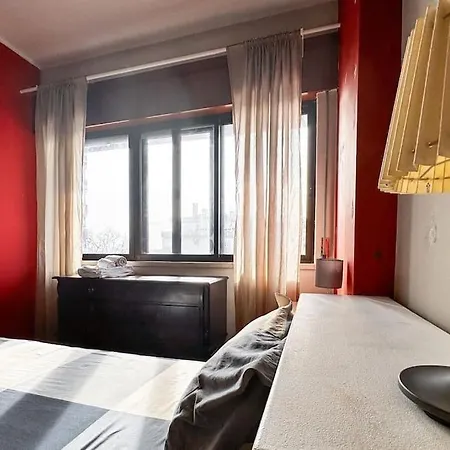Big Private Luminous 4 Bedroom House 아파트 *